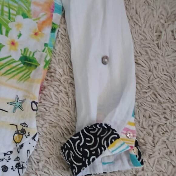 John Mark White/Colorful BEACH DOGS Button-Front Tunic Blouse Size M - Picture 3 of 8